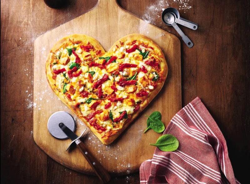 Ready to Throw Pizza Perfection: 15 Must-Know Camp Chef Pizza Peel Tips for Creating the Perfect Crust at Home