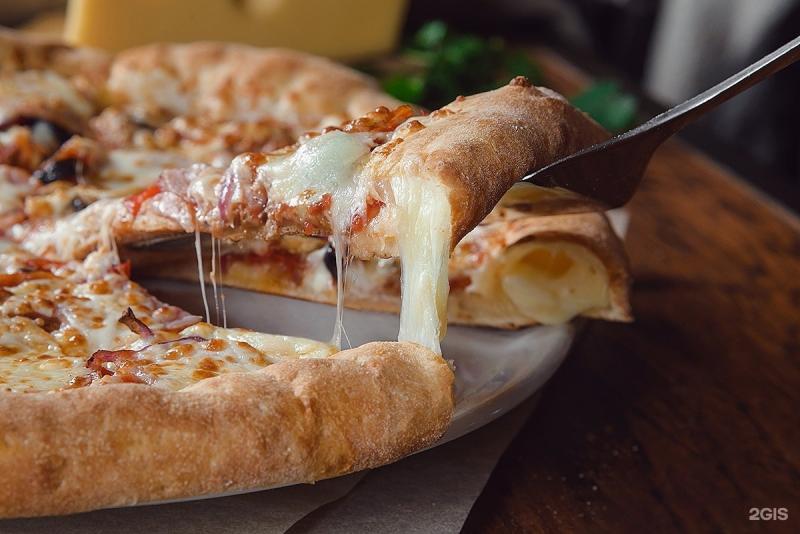 Ready to Throw Pizza Perfection: 15 Must-Know Camp Chef Pizza Peel Tips for Creating the Perfect Crust at Home