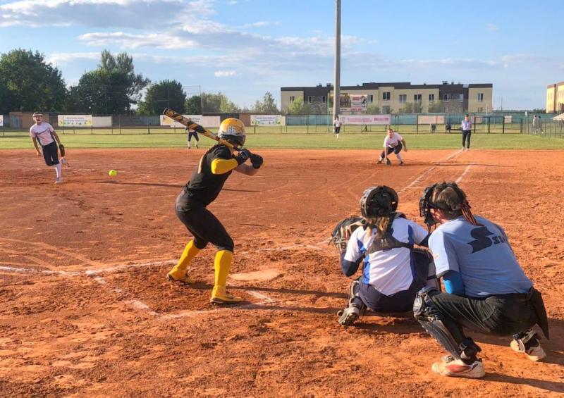 Ready to Up Your Game: 15 Tactics for Rocking Mizuno Softball Pants