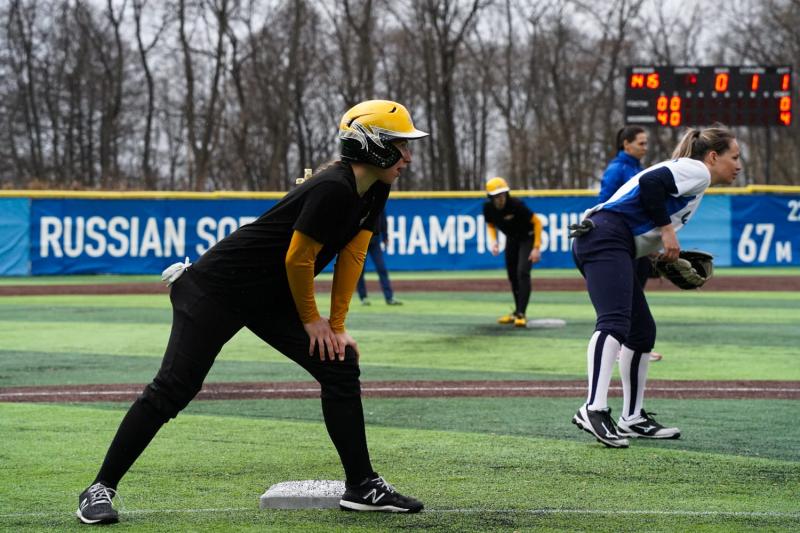 Ready to Up Your Game: 15 Tactics for Rocking Mizuno Softball Pants