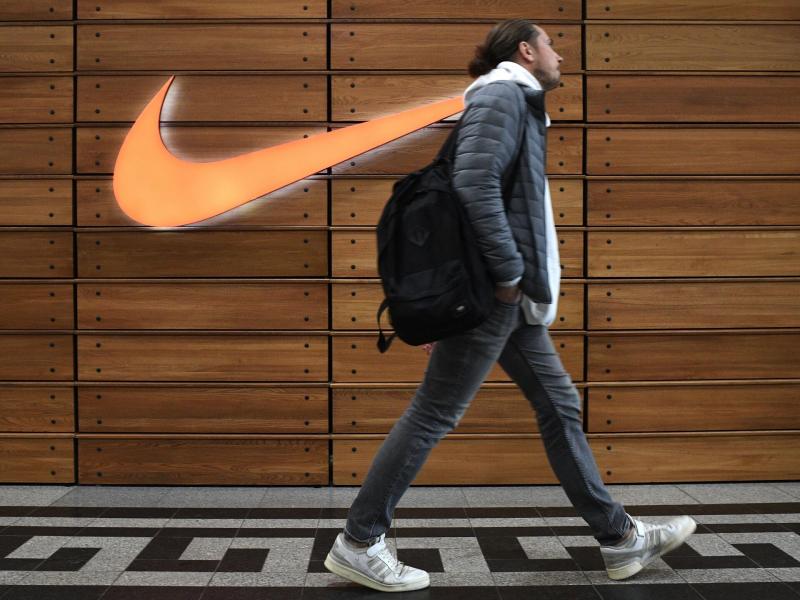 Ready to Upgrade Your Activewear Wardrobe. Secrets For Choosing the Best White Nike Tights for Men