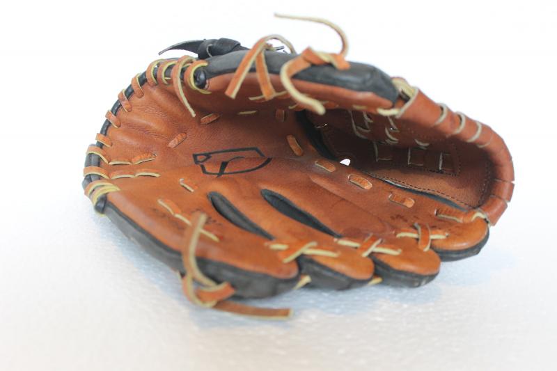Restore That Leather Magic: 15 Ways To Break In A Baseball Glove For Peak Performance