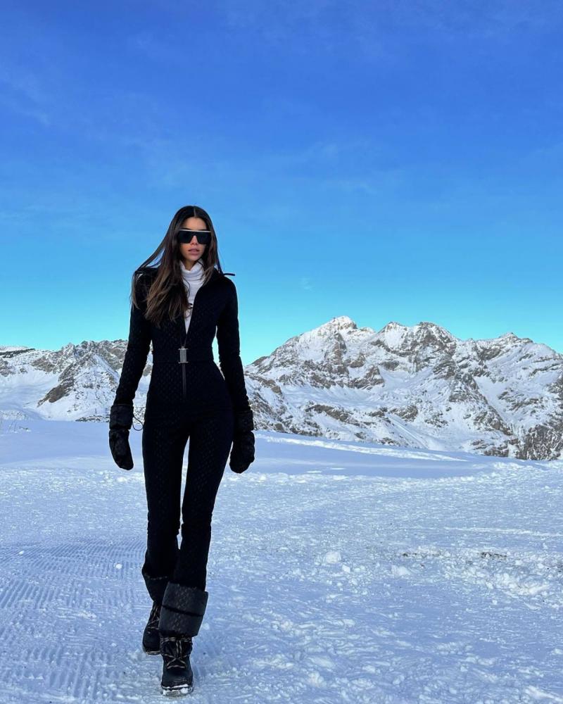 Roxy High Rise Pants: The Best Option for Hitting the Slopes This Winter