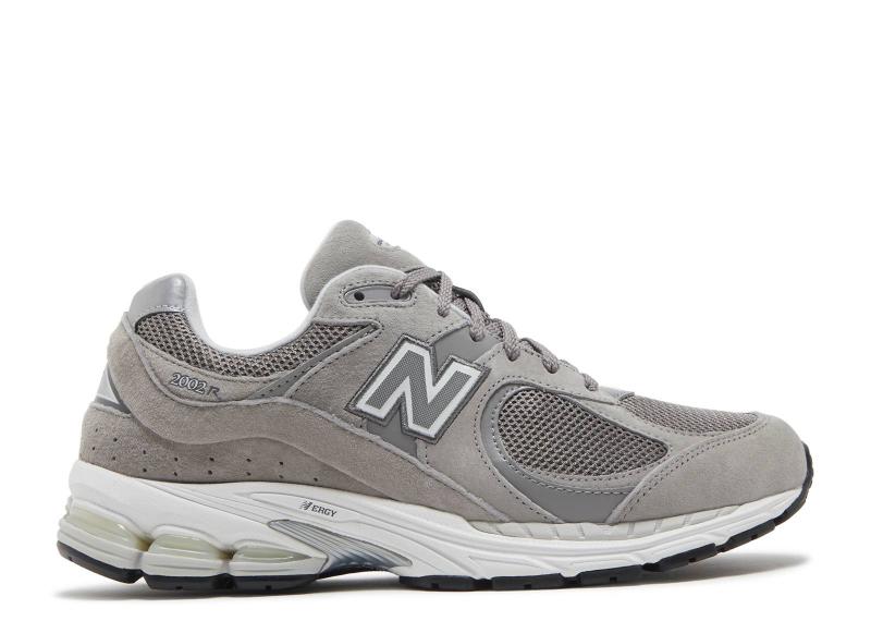 Running Shoe Seekers: Discover the Comfort of New Balance RCVRY V2