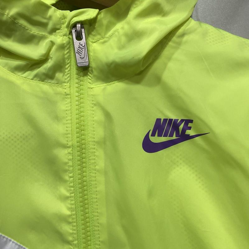 Searching for That Perfect Olive Green Windbreaker: 15 Tips for Finding Your Dream Nike Jacket