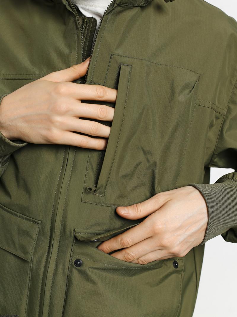 Searching for That Perfect Olive Green Windbreaker: 15 Tips for Finding Your Dream Nike Jacket