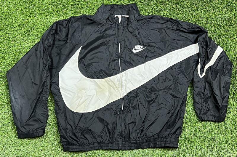 Searching for That Perfect Olive Green Windbreaker: 15 Tips for Finding Your Dream Nike Jacket