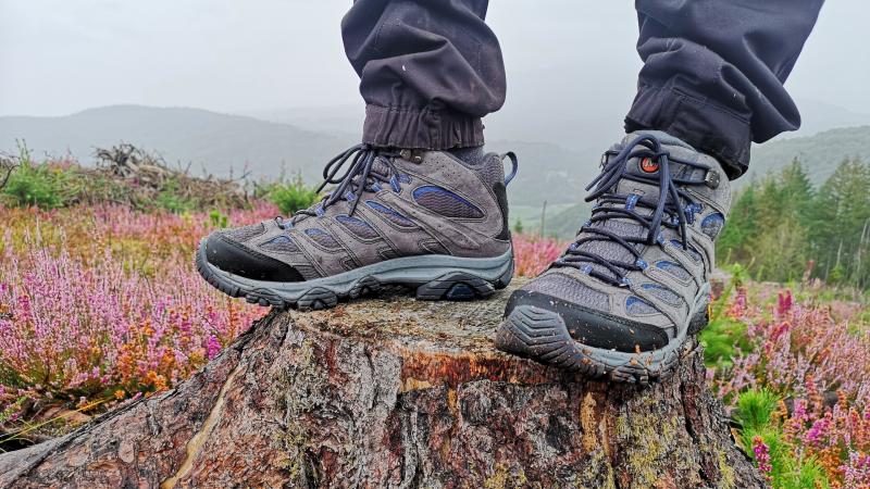 Searching for the Best Black Hiking Boots. : Discover the Top Styles for 2023