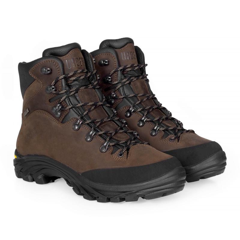 Searching for the Best Black Hiking Boots. : Discover the Top Styles for 2023