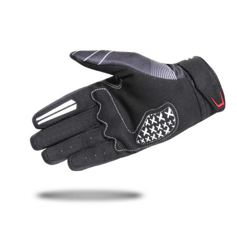 Searching For The Best Golf Gloves. Discover The Top Rated Gloves Loved By Golfers