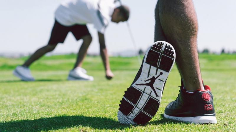 Searching for the Best Golf Shoe Spikes. Discover the Top Cleats Loved by Pros