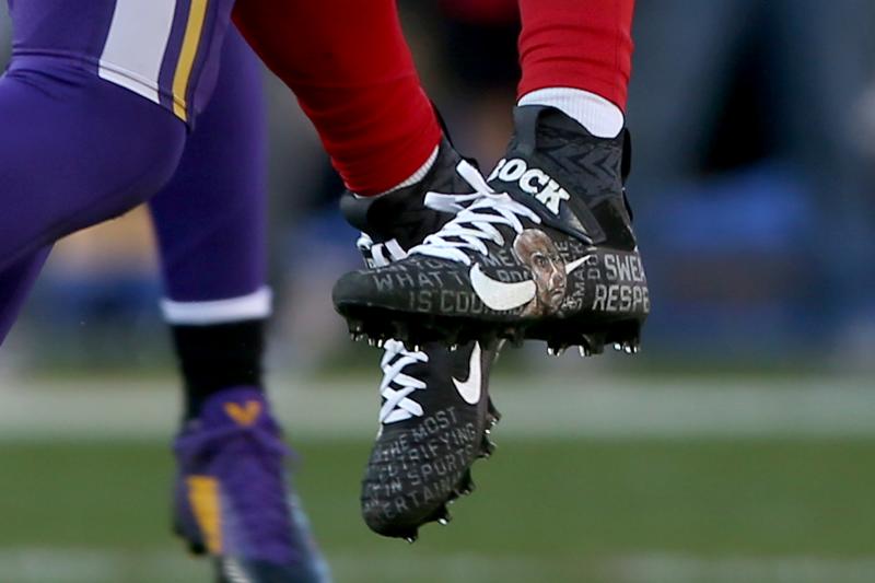 Searching for the Best Tight End Football Cleats. Discover Our Top Picks Here