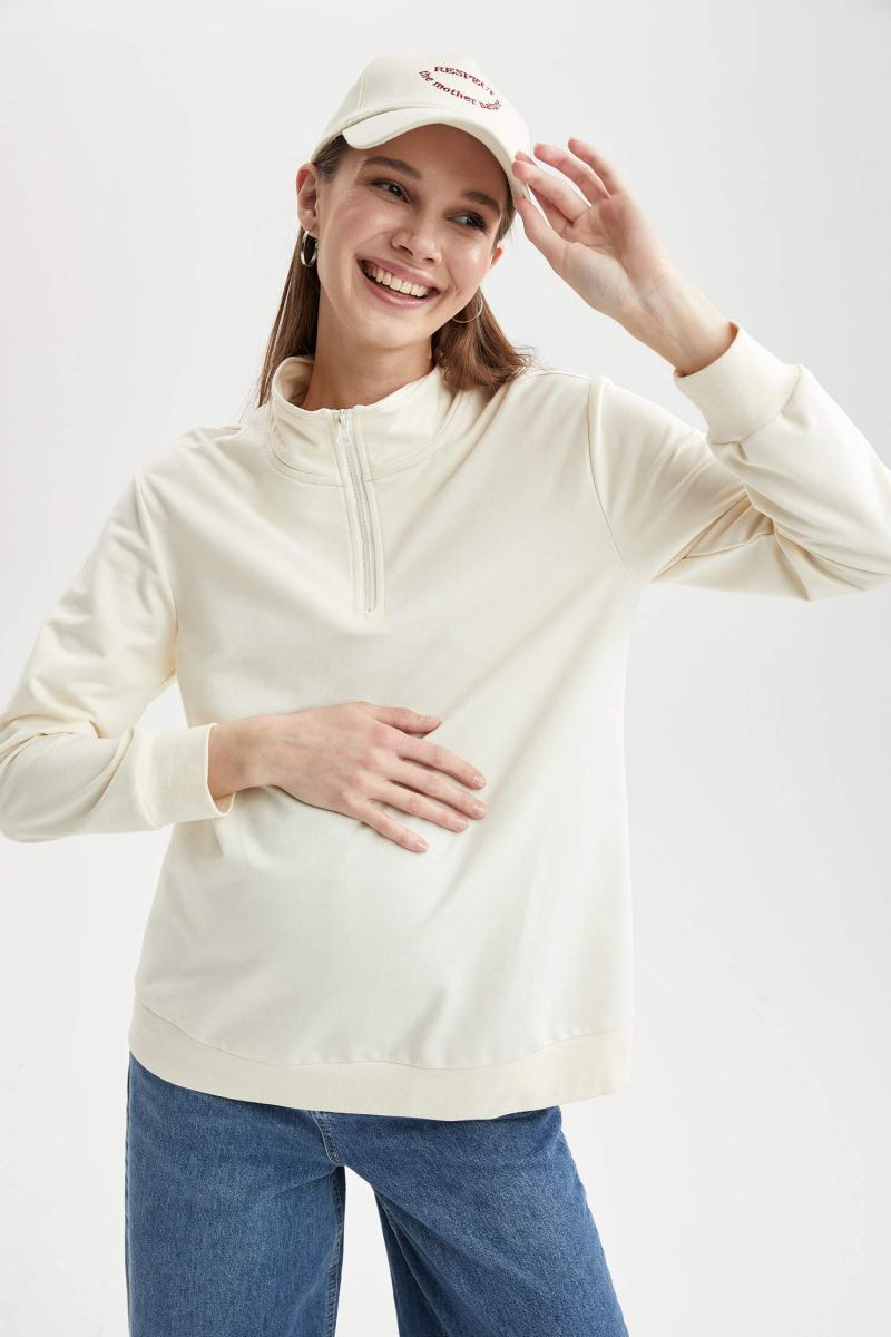 Searching For The Perfect Nike Maternity Sweatshirt. Find Out Here