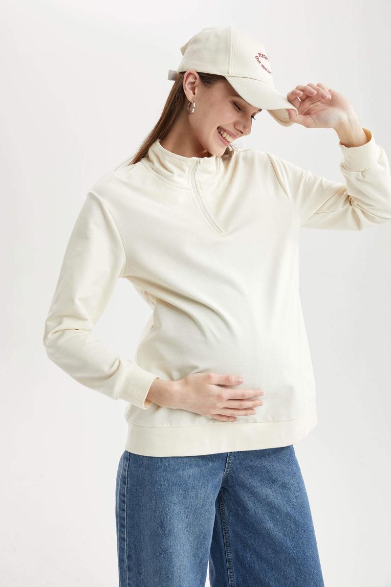 Searching For The Perfect Nike Maternity Sweatshirt. Find Out Here