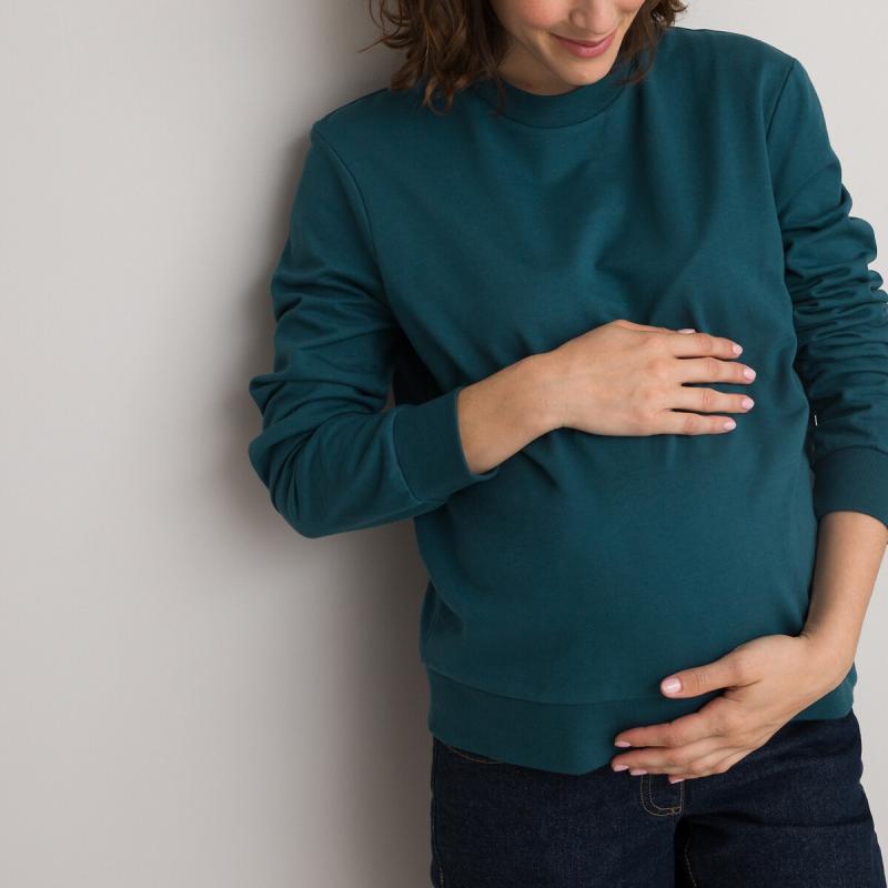 Searching For The Perfect Nike Maternity Sweatshirt. Find Out Here