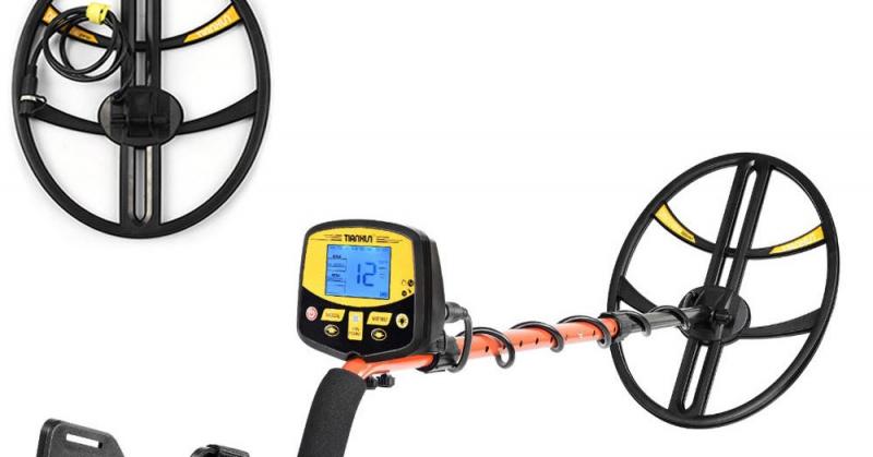 Searching for Treasure with the Royal BB4500 Hi2: The Ultimate Metal Detector