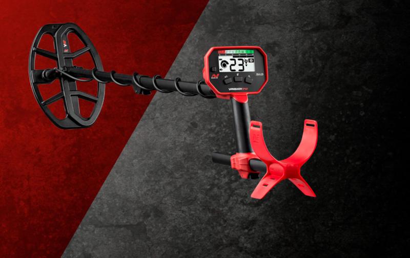 Searching for Treasure with the Royal BB4500 Hi2: The Ultimate Metal Detector