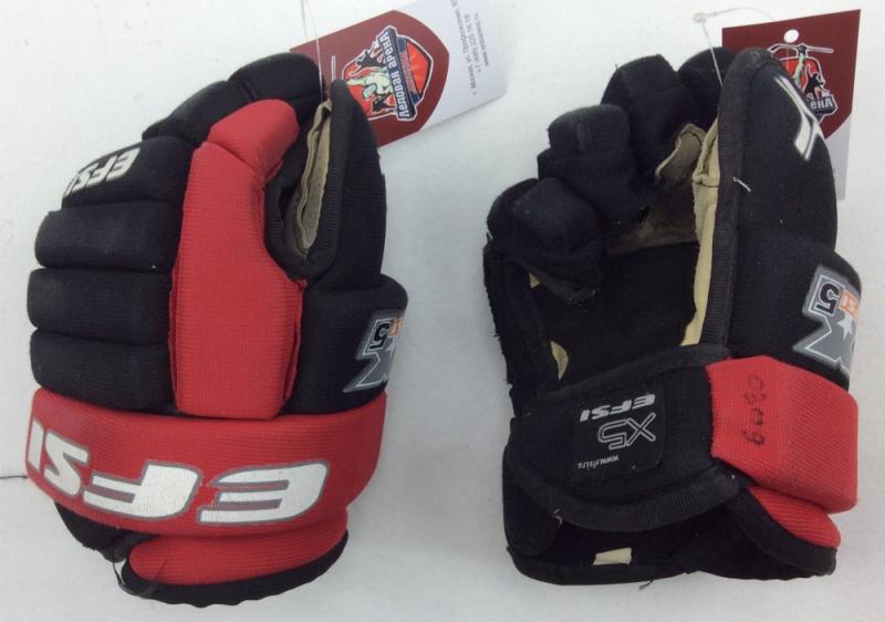 Searching to Find the Best Youth Ice Hockey Gloves. Only These 9 Will Kickstart Any Kid