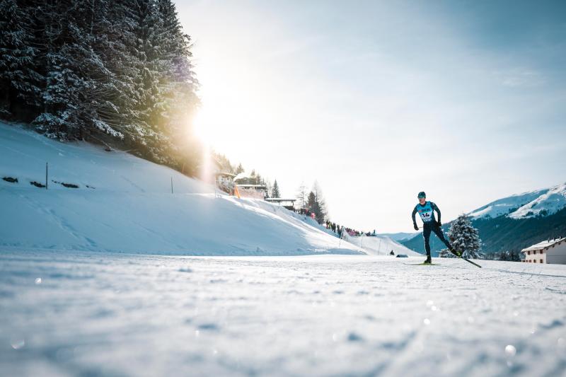 See Clearly on the Slopes This Winter: Why Giro Ski Goggles Are a Must for Female Skiers