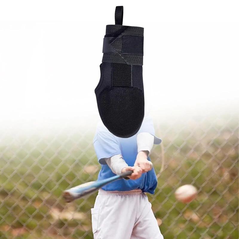 Seek The Best Black Mitt For Sliding. 8 Key Features To Look For