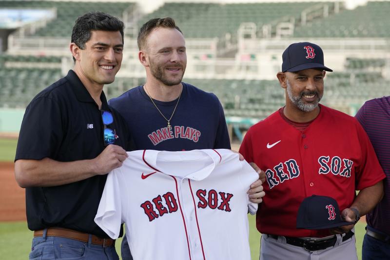 Seeking an Alex Verdugo Red Sox Shirt in 2023. Here