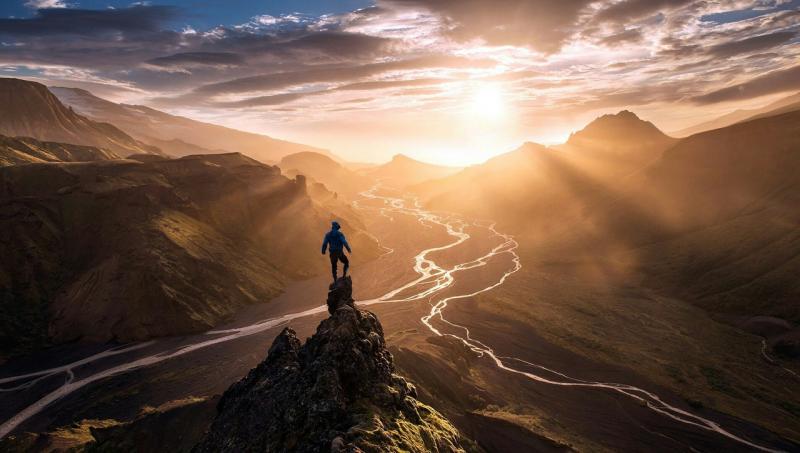 Seeking Spiritual Enlightenment in the Desert: Why a Catholic Pilgrimage to Red Rock Canyon is an Adventure For Your Soul