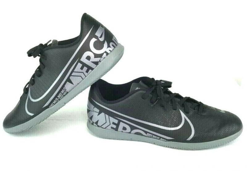 Seeking The Best Indoor Soccer Shoes. Learn About Nike