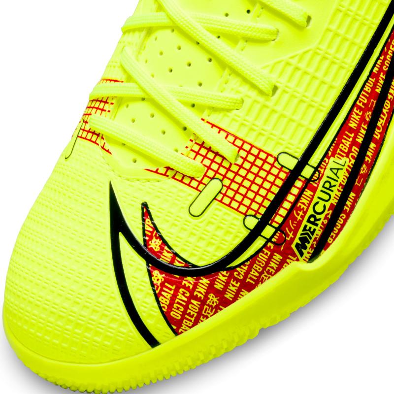 Seeking The Best Indoor Soccer Shoes. Learn About Nike