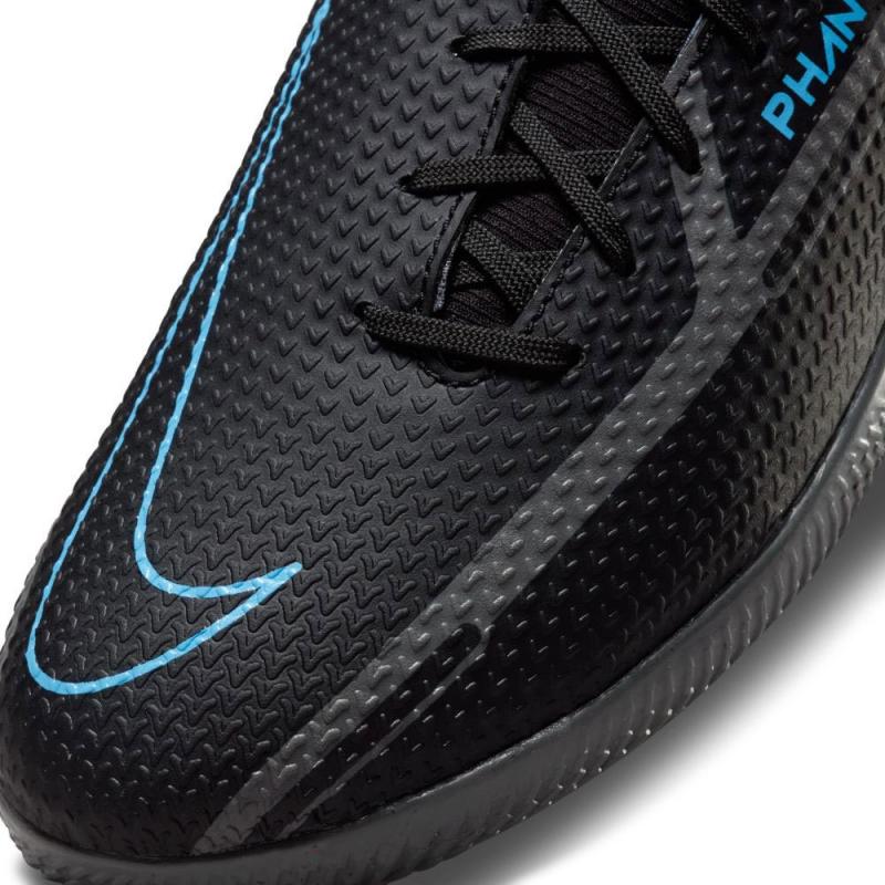 Seeking The Best Soccer Cleat: Learn About Nike Phantom Gt2 Academy Dynamic Fit In 2023