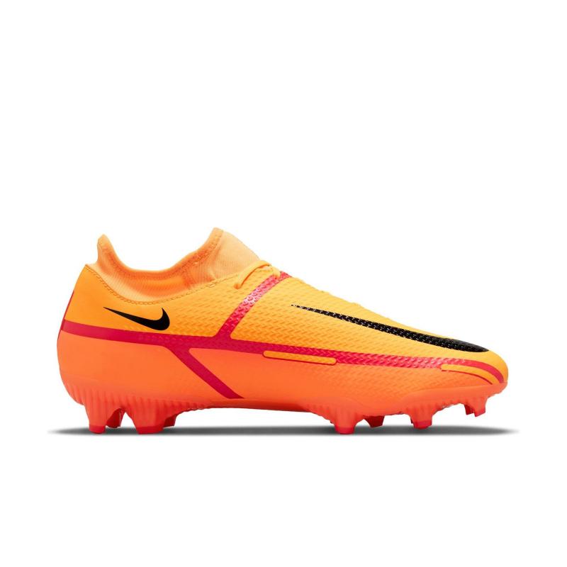 Seeking The Best Soccer Cleat: Learn About Nike Phantom Gt2 Academy Dynamic Fit In 2023