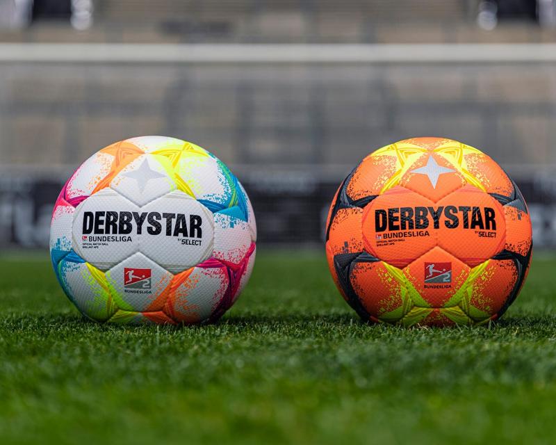 Select DerbyStar & Replica Soccer Balls: Why Kickoffs Are Essential To Your Game