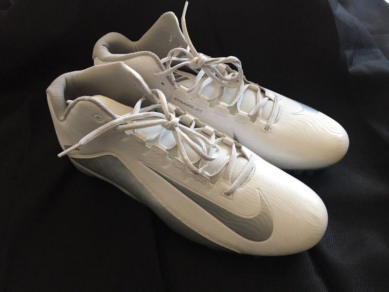 Should You Be Baffled When Picking Lacrosse Cleats for Flat Feet in 2023. Try These White Nike Turf Shoes