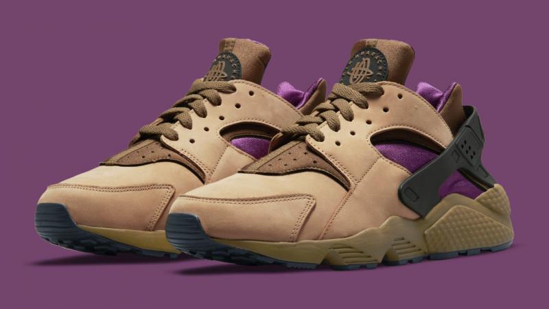 Sick Nike Huaraches to Ball In 2023. Here