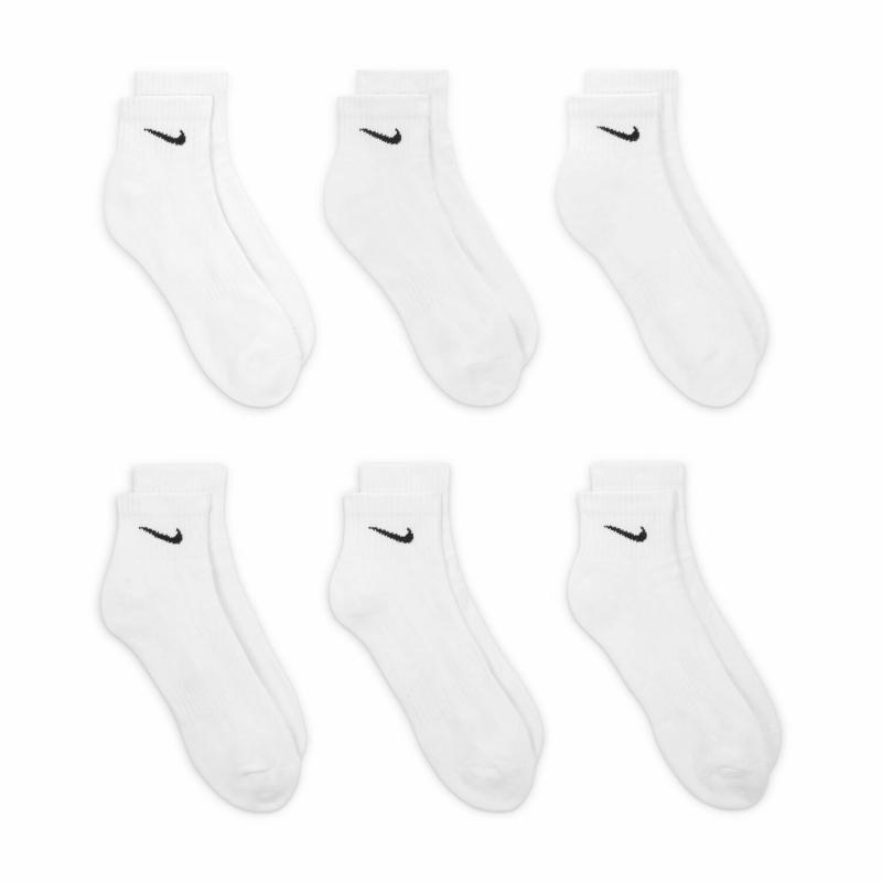 Socks That Never Let You Down: 15 Must-Have Features Of Nike Everyday Essential Socks