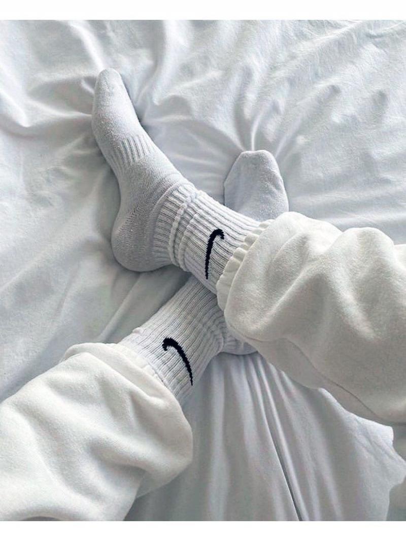 Socks That Never Let You Down: 15 Must-Have Features Of Nike Everyday Essential Socks