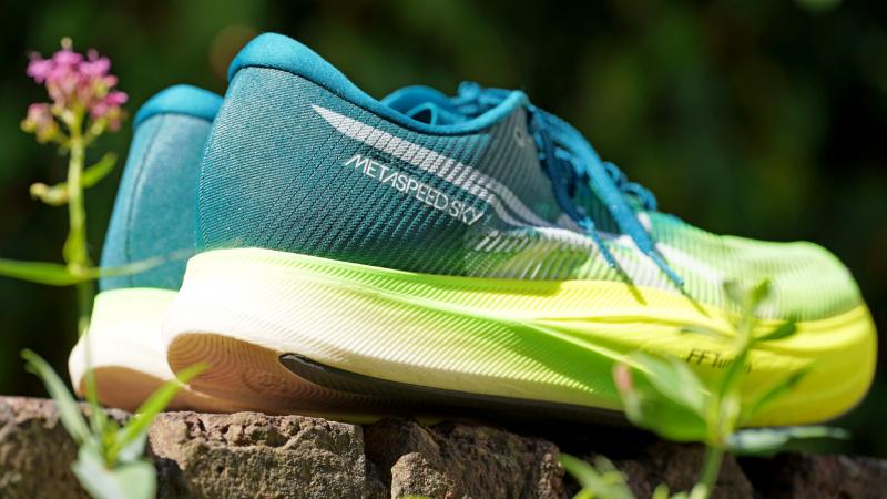 Sprinting to New Heights: Why the Asics FF Blast is an Elite Running Shoe