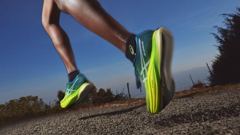 Sprinting to New Heights: Why the Asics FF Blast is an Elite Running Shoe