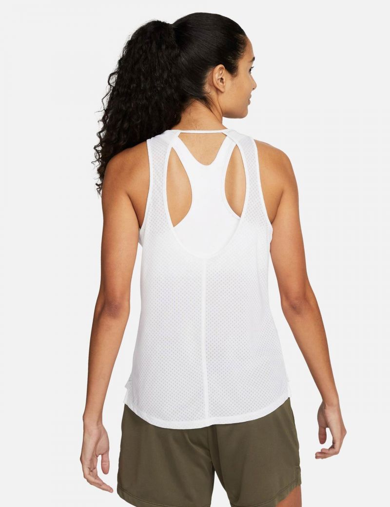 Stay Cool This Summer With These Nike Womens Tank Tops