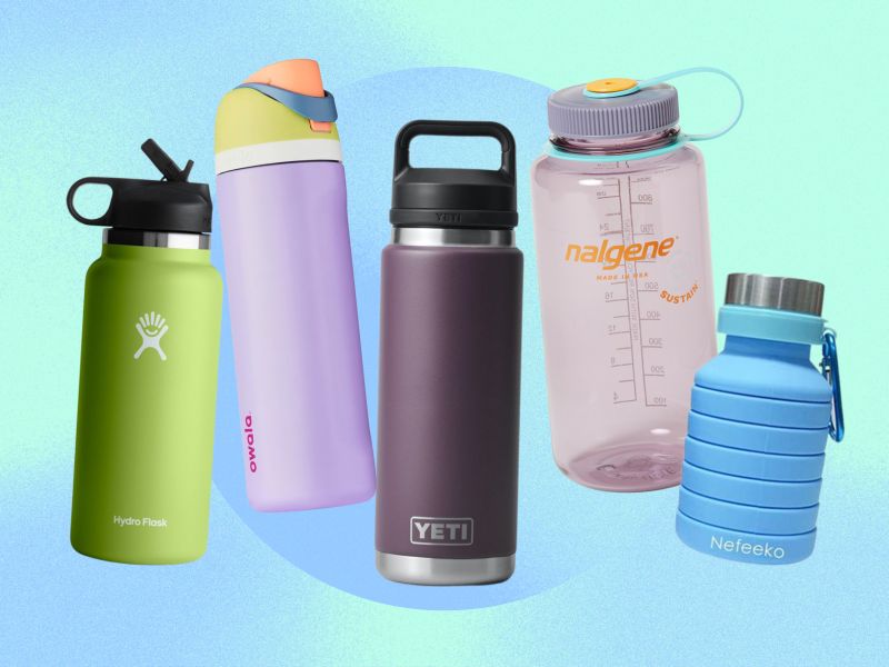 Stay Hydrated During Hockey Games With The Best Water Bottles and Holders