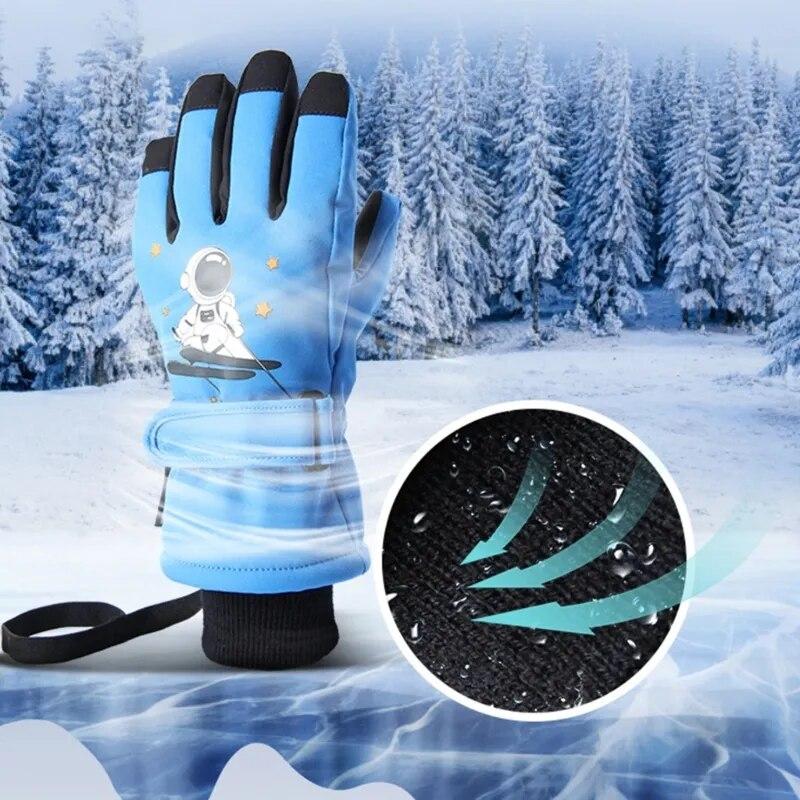 Stay Warm This Winter: Discover The Best Insulated Gloves For Men