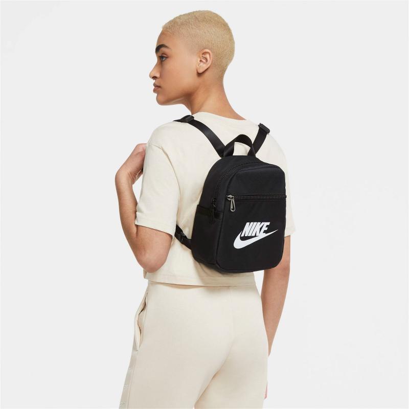 Still Searching for the Perfect Backpack for School: Discover 15 Must-Have Features in Nike