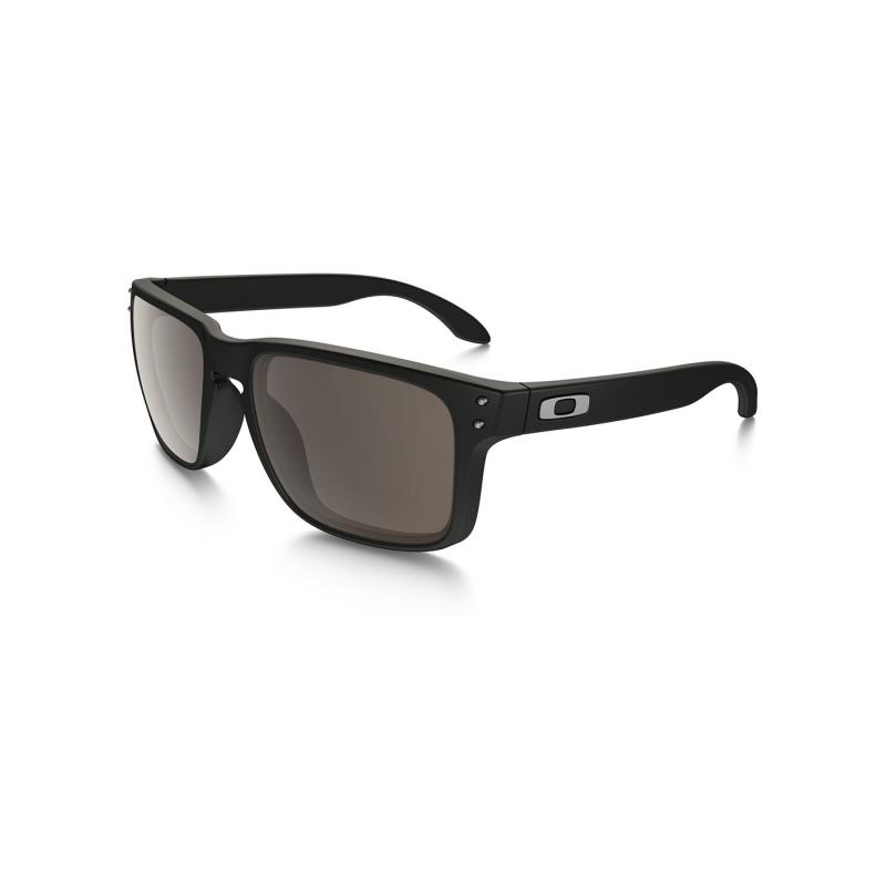 Still Searching for Top Polarized Sunglasses in 2023. Try These 3 Oakley Models