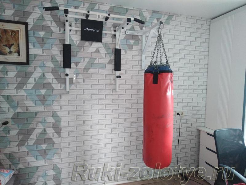 Struggling to Mount Your Punching Bag: Here Are 15 Wooden Beam Hanger Solutions For Every Style of Everlast Heavy Bag