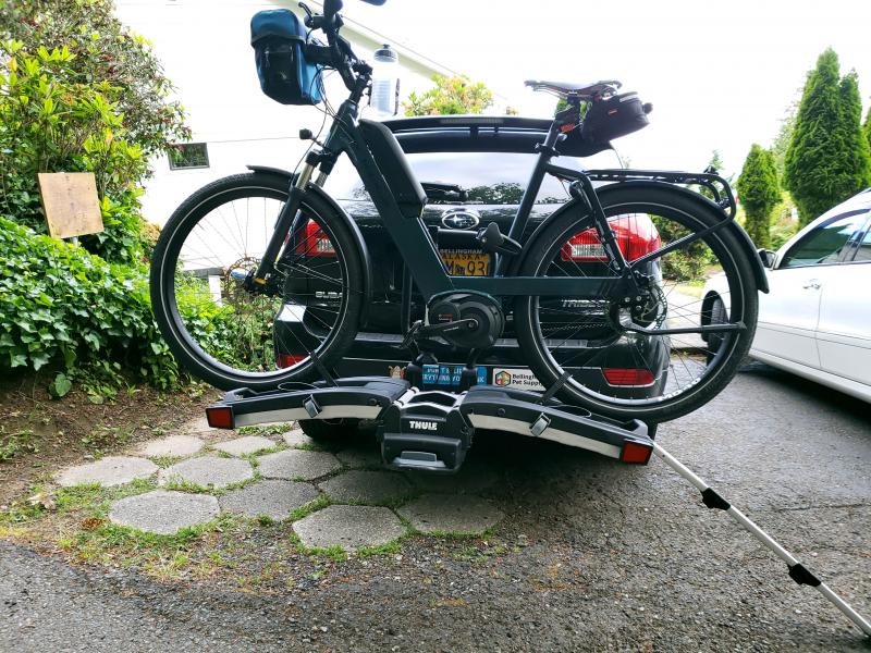 Stumped Choosing a Hitch Mount Bike Carrier. Why the Thule DoubleTrack XT Should be Your Top Pick