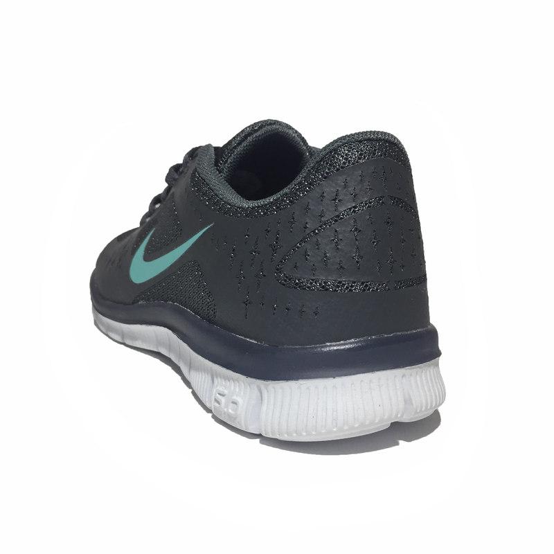 The 15 most engaging points about Nike Free Run 5.0 sneakers: A fan