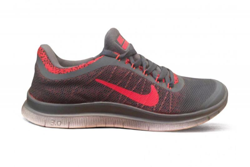 The 15 most engaging points about Nike Free Run 5.0 sneakers: A fan