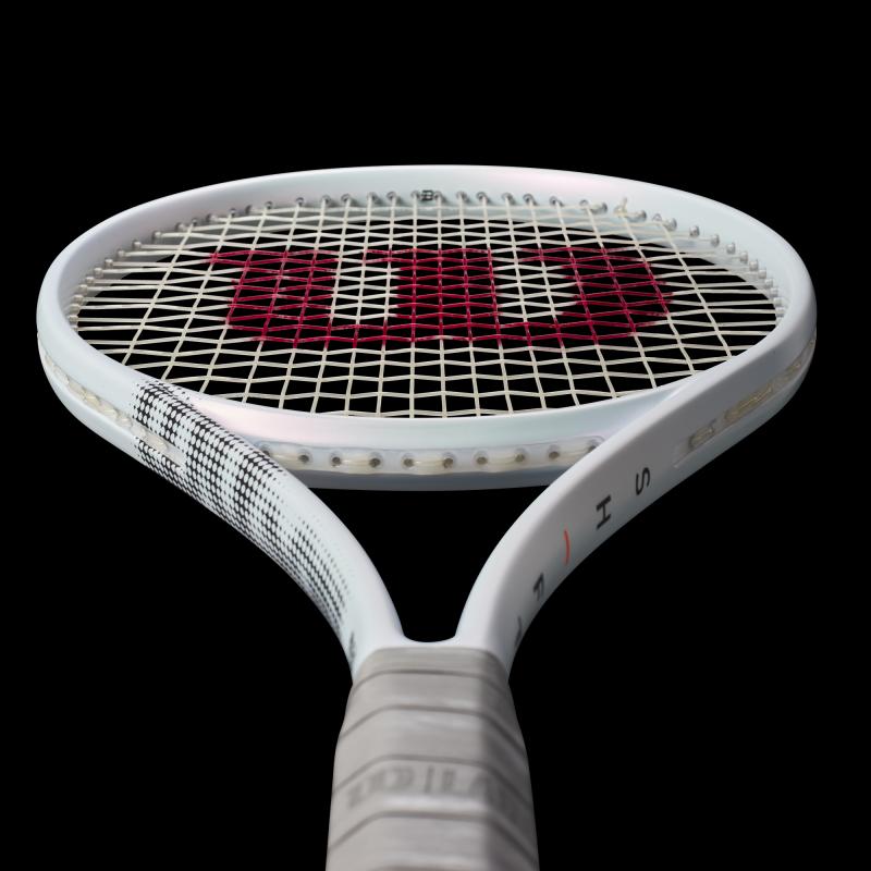 The Best Junior Tennis Racquet of 2023: Why Every Aspiring Young Player Needs The Wilson Blade 26