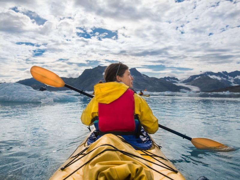 The Best Kayaks For Your Family of 4: How To Pick The Perfect Option for Adventures on The Water