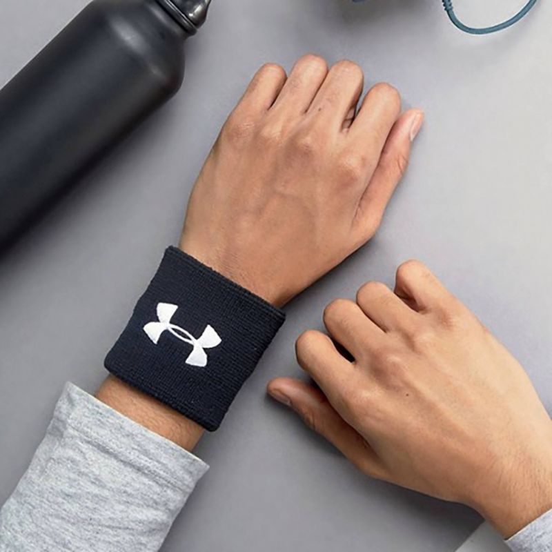 The Hot New Under Armour Wristbands For Peak Gym Performance