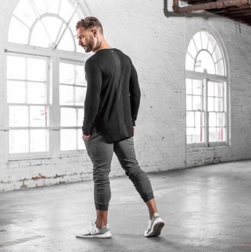 The Only Warm Weather Joggers You Need This Summer for Athleisure Style and Comfort